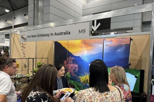 Đại sứ quán Việt Nam tại Australia tổ chức gian hàng quy mô tại hội chợ lâu đời về thực phẩm
