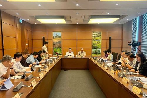 Nhận diện 'điểm nghẽn' để giải quyết, đưa kinh tế bứt phá