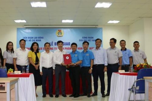 Công đoàn Dầu khí Việt Nam tiếp nhận bàn giao Công đoàn cơ sở Công ty Phân bón Hàn-Việt
