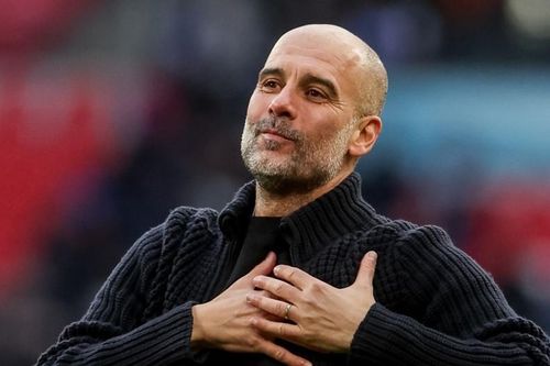 Pep Guardiola xát muối MU với tuyên bố mới nhất về Man City