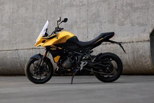 Triumph Tiger Sport 800 hoàn toàn mới trình làng