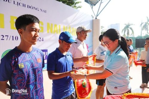 Khai mạc Giải vô địch pickleball cấp tỉnh lần đầu tiên