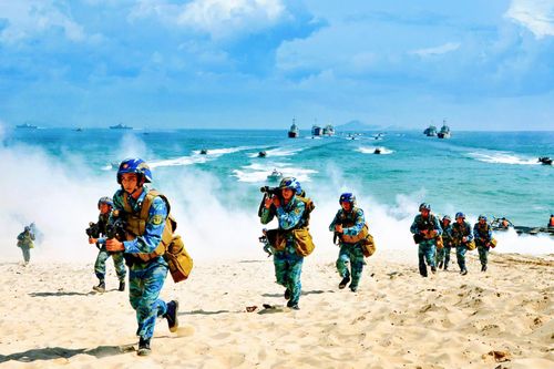 Vùng 4 Hải quân phát huy truyền thống, bảo vệ vững chắc chủ quyền biển, đảo