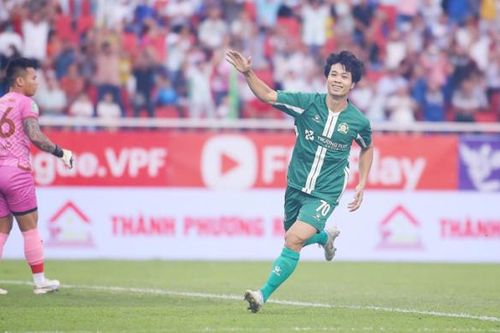 Chờ Công Phượng, Hoàng Đức ra mắt ở hạng Nhất Quốc gia