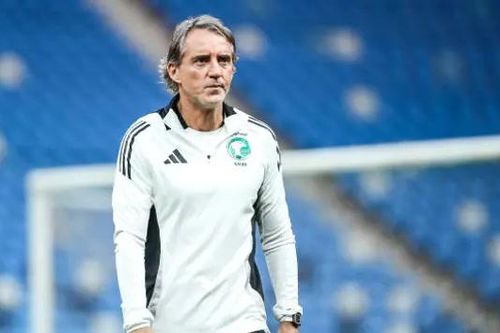 HLV Roberto Mancini bị Ả Rập Xê Út sa thải