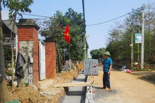 Đồng bào dân tộc thiểu số huyện Ba Vì: Nhiều tấm gương hiến đất xây dựng nông thôn mới