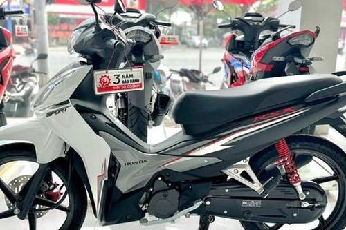 Giá xe Wave RSX FI 2024 mới nhất rẻ chưa từng thấy, Wave Alpha và Future bị 'lất át'