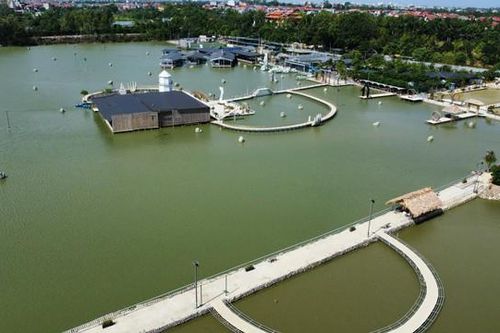 Nhà hàng, khu vui chơi giải trí 'khủng' xây dựng ở khu Đầm Lìm huyện Đông Anh