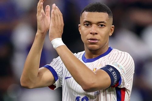 PSG phải bồi thường 1.500 tỉ đồng cho Mbappe