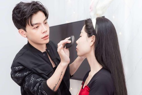 Bỏ túi gần trăm triệu đồng nhờ 2 concert Anh trai ở TP.HCM