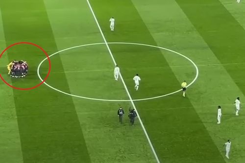 Bức ảnh hơn nghìn lời nói về Real Madrid và Barca
