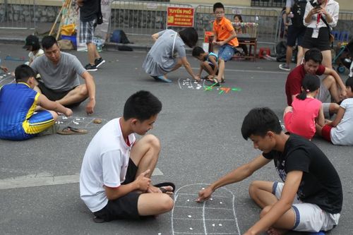 Bài 2: Chưa phát triển theo kịp tốc độ đô thị hóa
