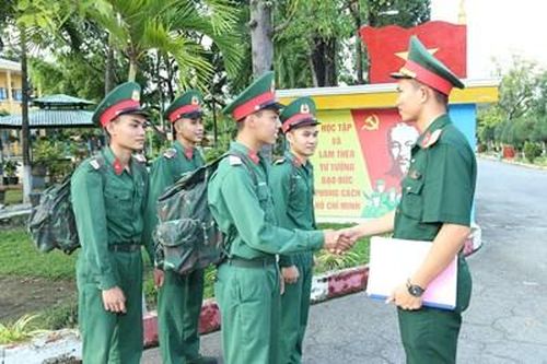 Nhớ những ngày đi phép