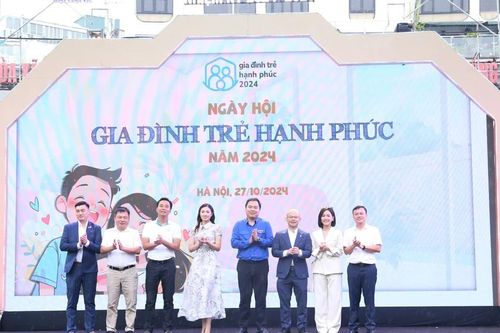Khai mạc Ngày hội Gia đình trẻ hạnh phúc