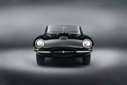 Jaguar 'hồi sinh' E-Type sau 50 năm cho siêu VIP Đông Nam Á