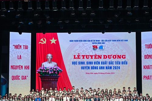 Tuyên dương 153 học sinh, sinh viên xuất sắc, tiêu biểu huyện Đông Anh