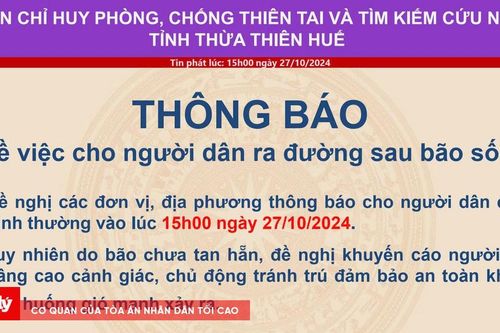 TT-Huế: Người dân ra đường hoạt động bình thường trở lại