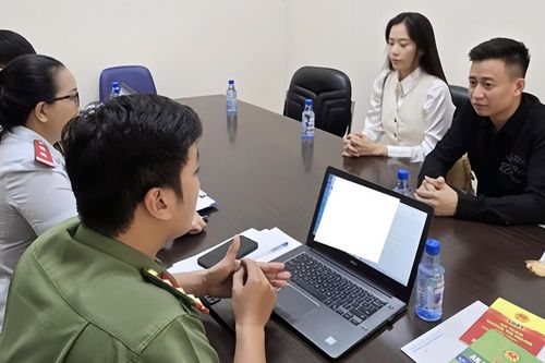 Người nổi tiếng vi phạm quy chuẩn ứng xử trên mạng sẽ bị hạn chế xuất hiện