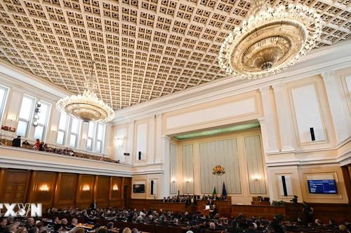 Bulgaria tổ chức bầu cử quốc hội sớm trong bối cảnh bế tắc chính trị kéo dài