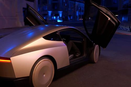 Elon Musk xác nhận không sản xuất mẫu xe điện Tesla 'giá rẻ'