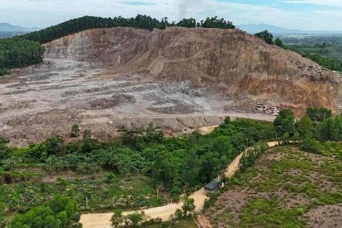 Bài 2: Bán vật liệu xây dựng không xuất hóa đơn là vi phạm pháp luật
