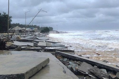 Nguy cơ ngập lụt vẫn hiện hữu tại Thừa Thiên - Huế dù bão số 6 đã suy yếu