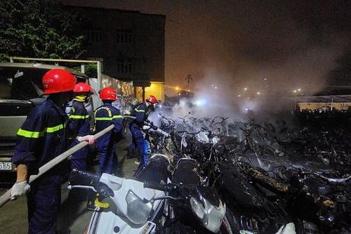 Cháy bãi xe trong khuôn viên Phòng CSGT Thừa Thiên Huế