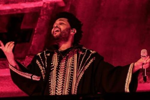 The Weeknd phải hạ giá vé concert, chỉ bỏ 1 triệu đồng đã được xem sao hạng A