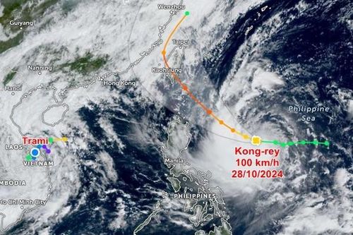 Bão Kong-rey có thể đạt cấp siêu bão, không loại trừ khả năng vào Biển Đông