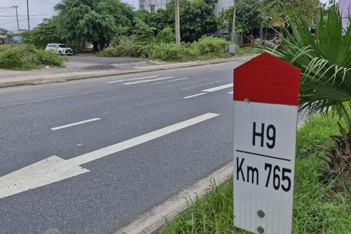 Đề nghị đấu nối 27 điểm đường nhánh vào Quốc lộ 1