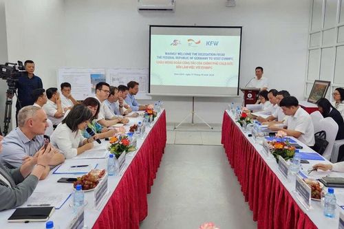 Đoàn công tác cấp cao của Chính phủ CHLB Đức thăm và làm việc với Tổng công ty Điện lực miền Bắc