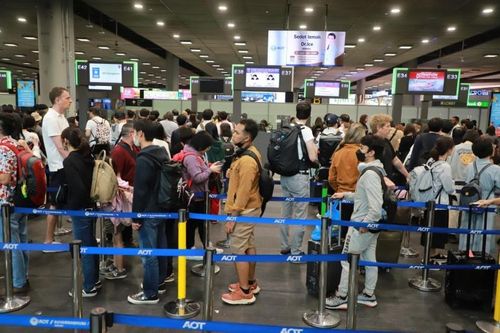 Thái Lan muốn đánh 'thuế đi lại' với khách nước ngoài