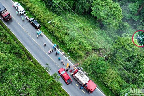 Khởi tố đối tượng giết người rồi chở thi thể trên ô-tô lao vực sâu đèo Bảo Lộc