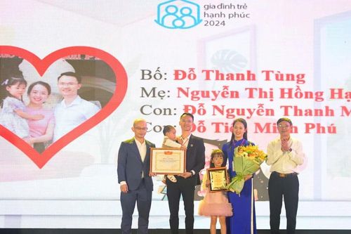 Vinh danh gia đình trẻ hạnh phúc toàn quốc năm 2024