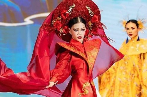 Mẫu nhí Hải Phương gây ấn tượng tại Ngày hội Văn hóa hữu nghị Việt-Hàn