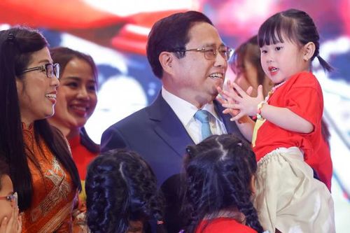 Thúc đẩy sớm hình thành Hội Người Việt Nam tại UAE