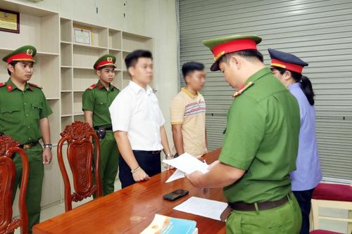 Khởi tố thêm một phó giám đốc trung tâm đăng kiểm tại Hậu Giang