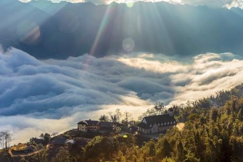 Lượt tìm kiếm tour du lịch Sapa, Hà Giang, vịnh Hạ Long, Cát Bà tăng mạnh