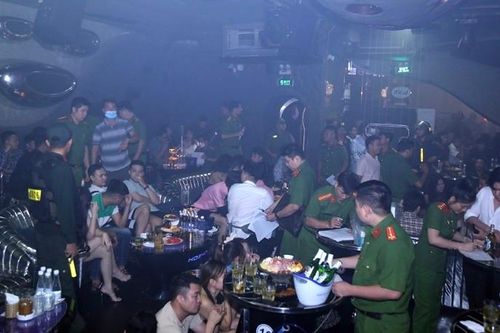 Đồng Nai: Liên tiếp phát hiện khách và nhân viên dương tính với ma túy tại quán bar trá hình