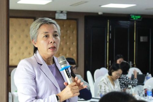 Người truyền cảm hứng sống hạnh phúc giúp phụ nữ và trẻ em vượt qua 'bóng ma' bạo lực