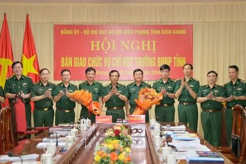 Đại tá Phạm Văn Thắng giữ chức Chỉ huy trưởng Bộ đội Biên phòng tỉnh Kiên Giang