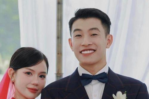 Diễn viên Tuấn Anh 'Độc đạo' khoe vợ mới cưới hơn 2 tuổi