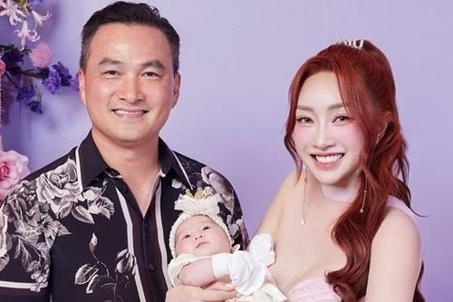 Chi Bảo khoe con gái Gia Linh, con trai Khánh Thi nhảy điêu luyện