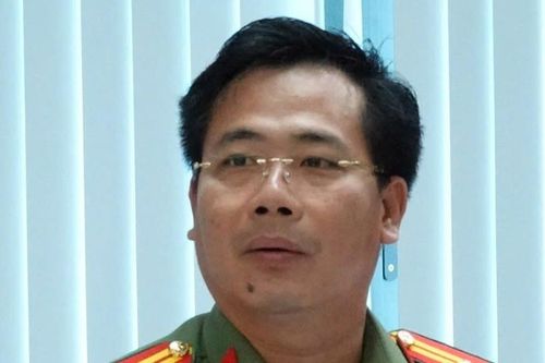 Bênh bạn gái, hai nam sinh đánh nhau gây thương tích