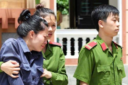 Chiêu thức lừa đảo của nữ đại úy công an
