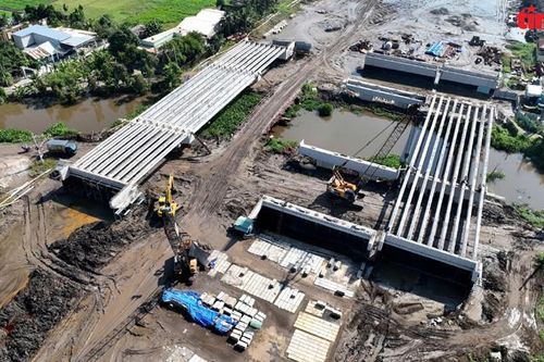 TP Hồ Chí Minh: Nhiều gói thầu xây lắp đường Vành đai 3 đạt tiến độ tốt sau hơn một năm thi công