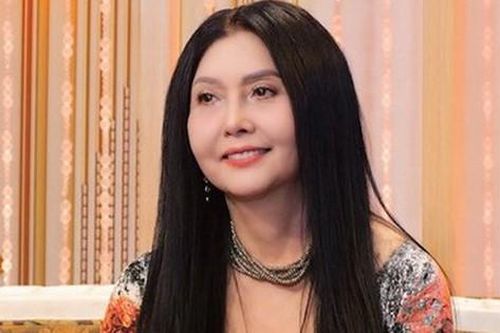 Danh ca Họa Mi đánh dấu cột mốc 50 năm theo đuổi sự nghiệp ca hát bằng 'bữa tiệc âm nhạc'