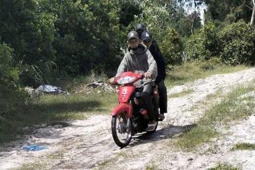 Tạm giữ nhóm cướp chuyên gây án lúc rạng sáng