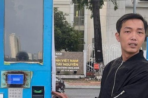 Tạm giữ đối tượng trộm cắp ở phố đi bộ, phá máy bán hàng tự động