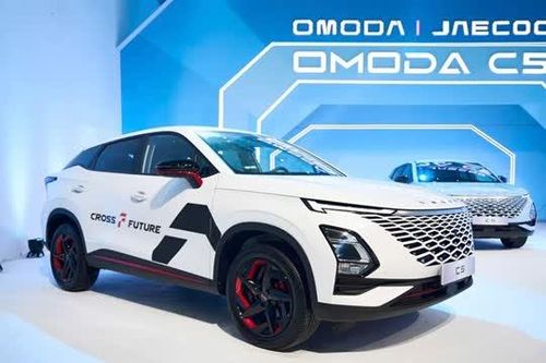 Omoda C5 - đối thủ Mitsubishi Xforce mở đặt hàng sớm tại Việt Nam